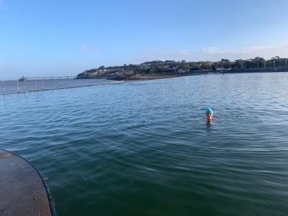 Hazel-in-Marine-Lake-Clevedon
